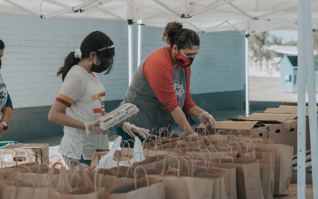Ways to Give Back to Your Community this Spring